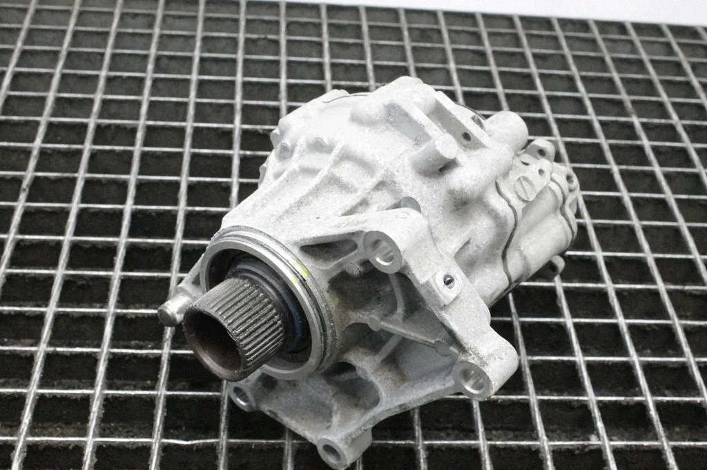 Gearbox transfer box case 4740024000