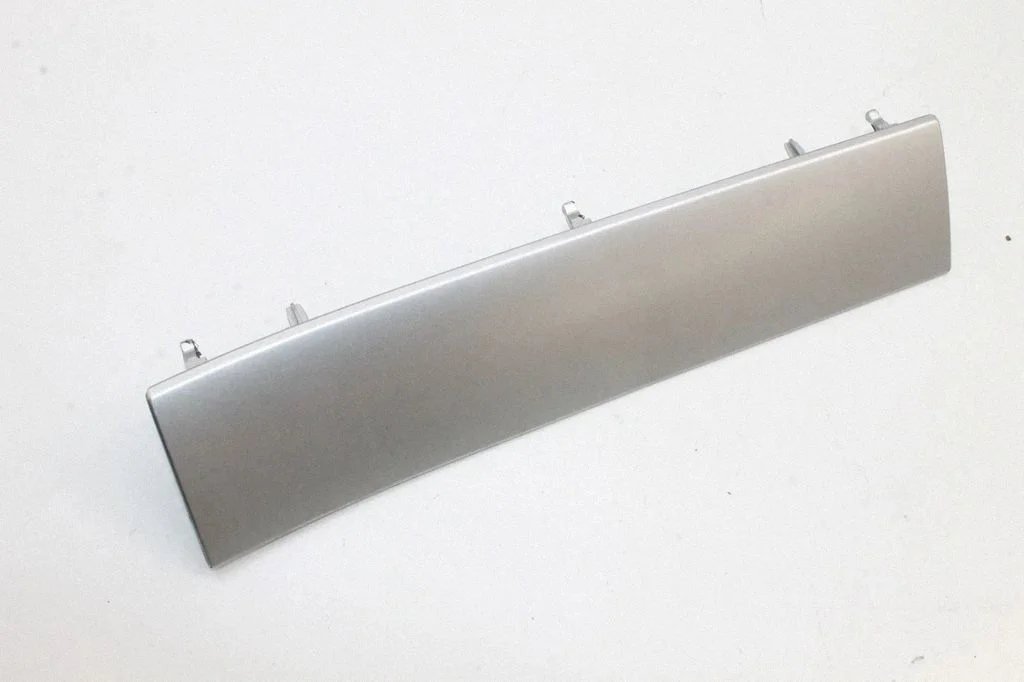 Dashboard glove box trim – Volkswagen Touareg II (2010-2018)