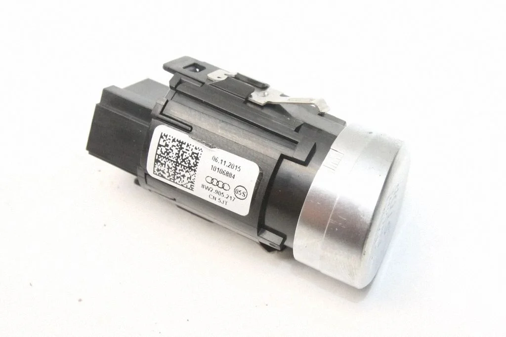 Mootori start-stopp-nupp – Audi A4 Allroad B8 (2008-2016)