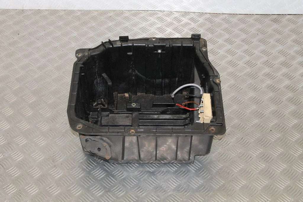 Muu salongiosa – BMW Z4 E85 E86 (2002-2008)