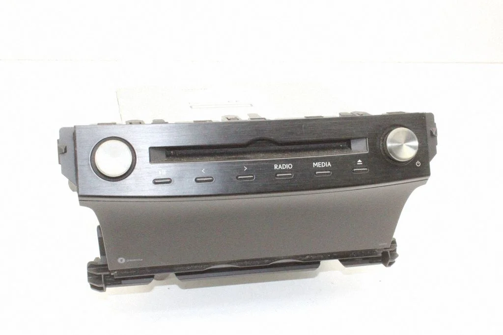 Radio, odtwarzacz CD/DVD, nawigacja 8614053520
