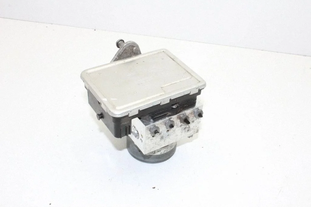 ABS block – Mercedes-Benz C-Class W205 (2014-2021)