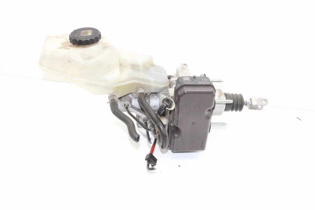 Brake booster 4721047210