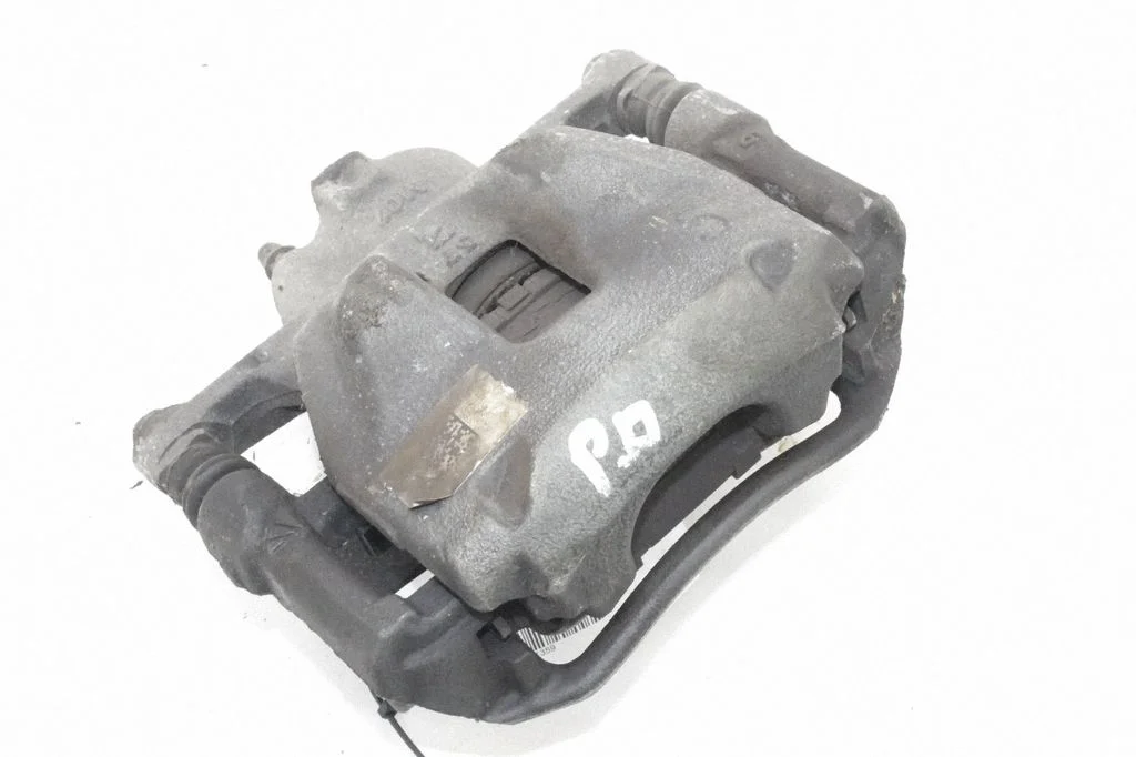 Front brake caliper – Toyota Corolla E210 E21 (2018-)