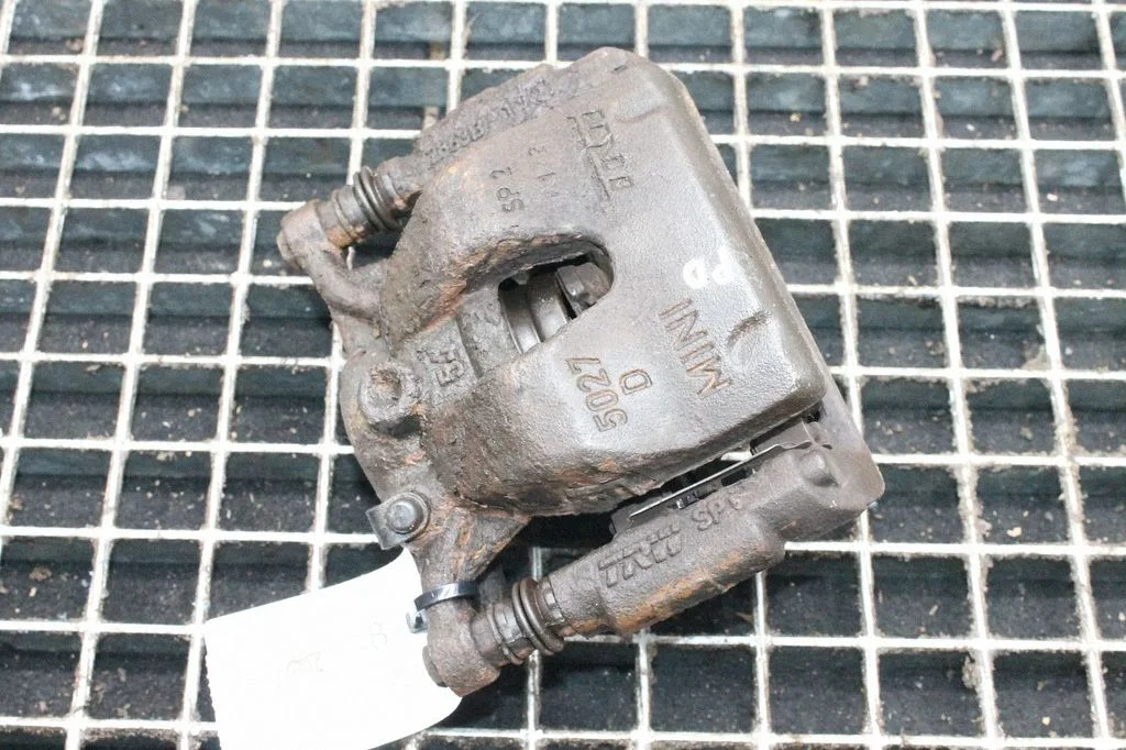 Front brake caliper 9804730