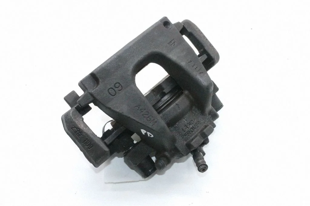 Front brake caliper – right