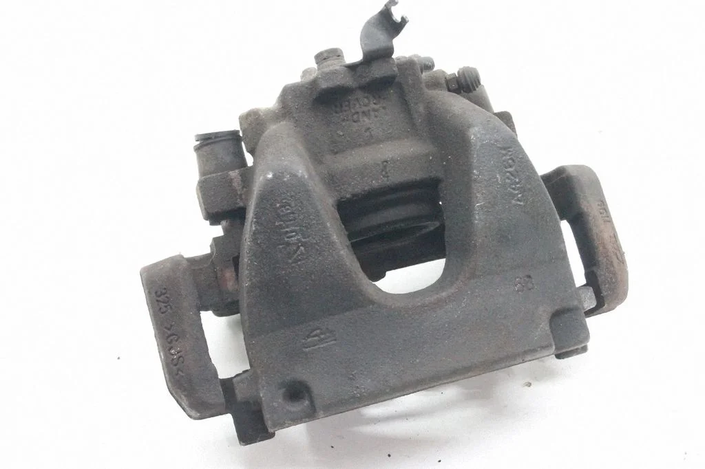 Front brake caliper – left