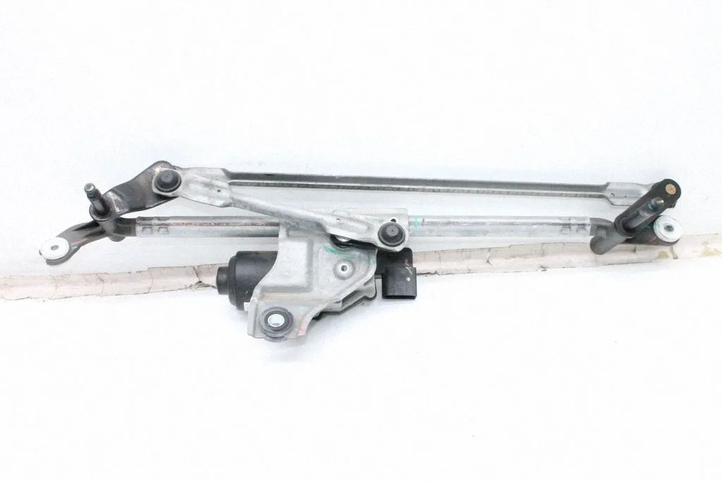 Front wiper linkage and motor EKED5205300A