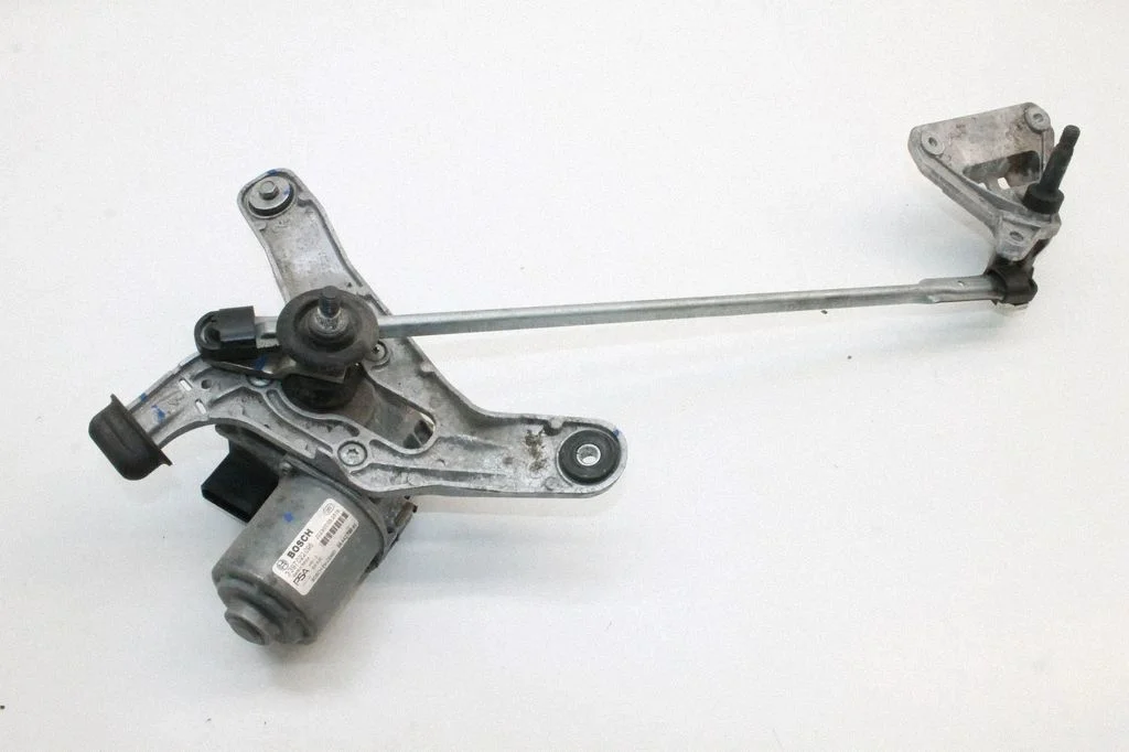 Mechanizm wycieraczek z silniczkiem – Opel Astra L (2021-)