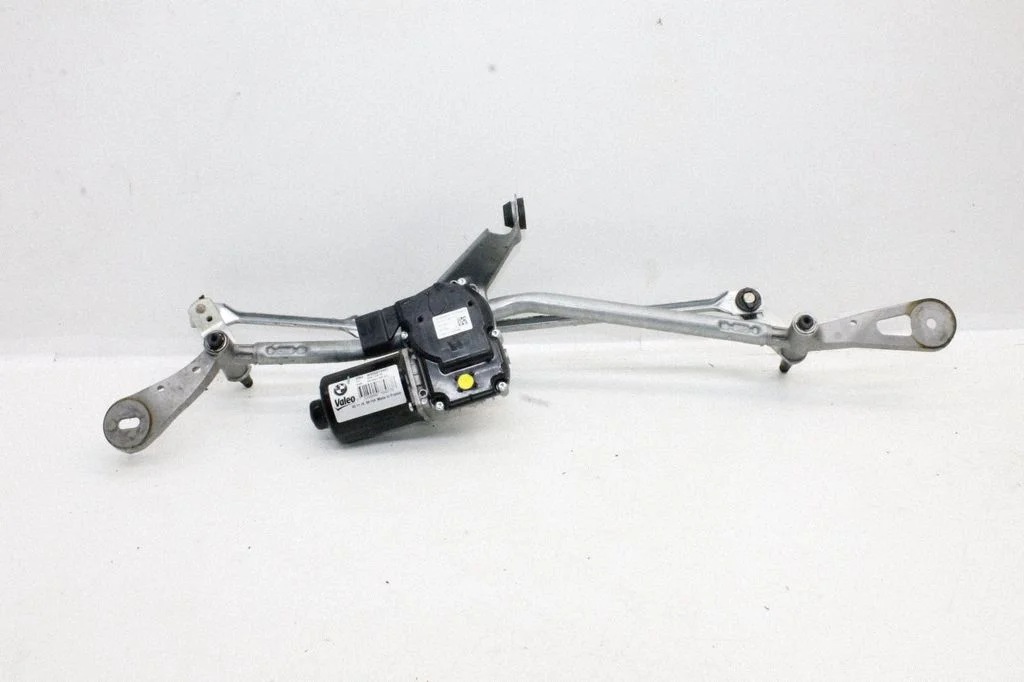 Front wiper linkage and motor 7478192
