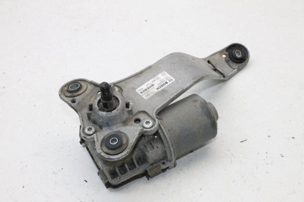 Kojameeste mootor 10A955113A