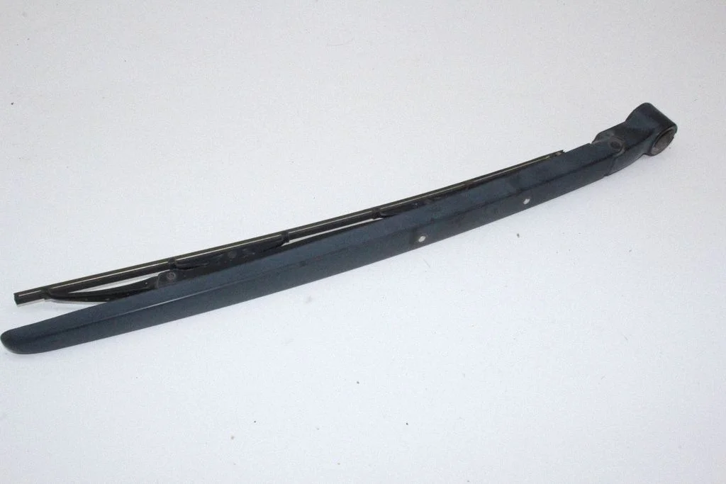 Aizmugurējā stikla tīrītāja svira – Land Rover Range Rover Sport L320 (2005-2013)