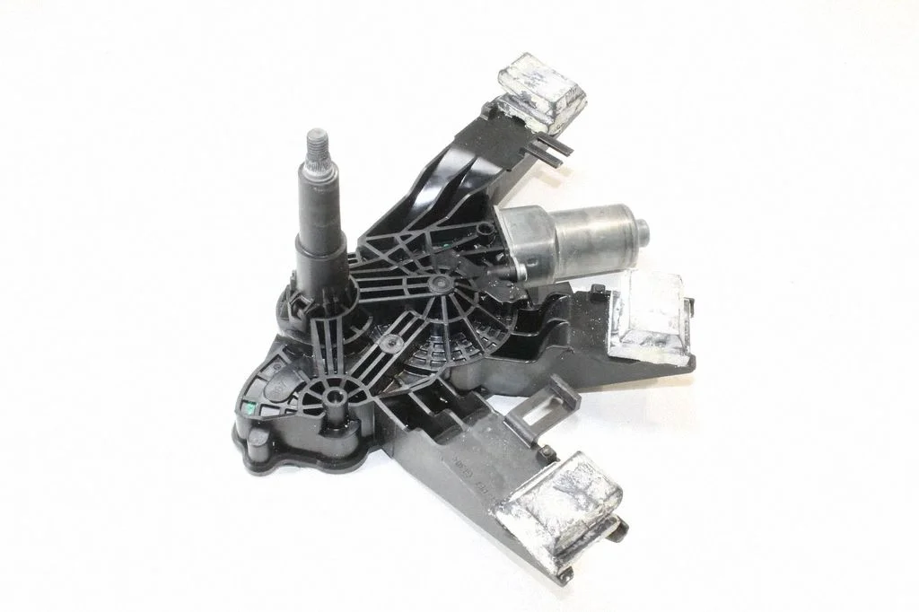 Rear window wiper motor 9677680580