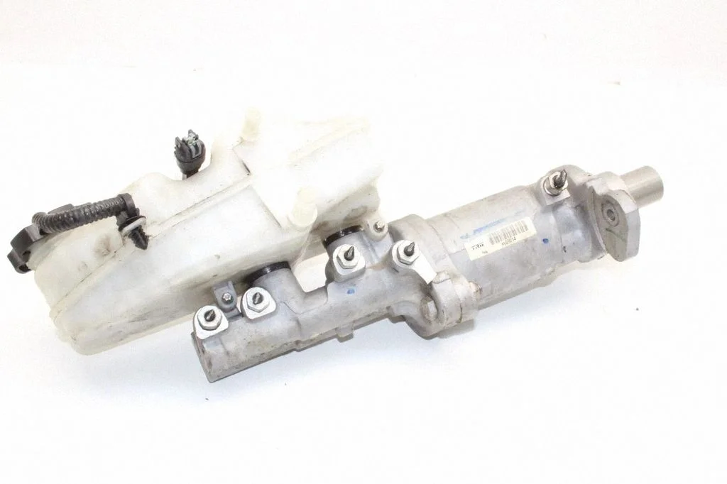 Master brake cylinder