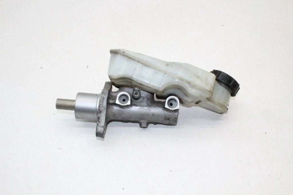 Master brake cylinder – Ford Kuga I (2008-2012)