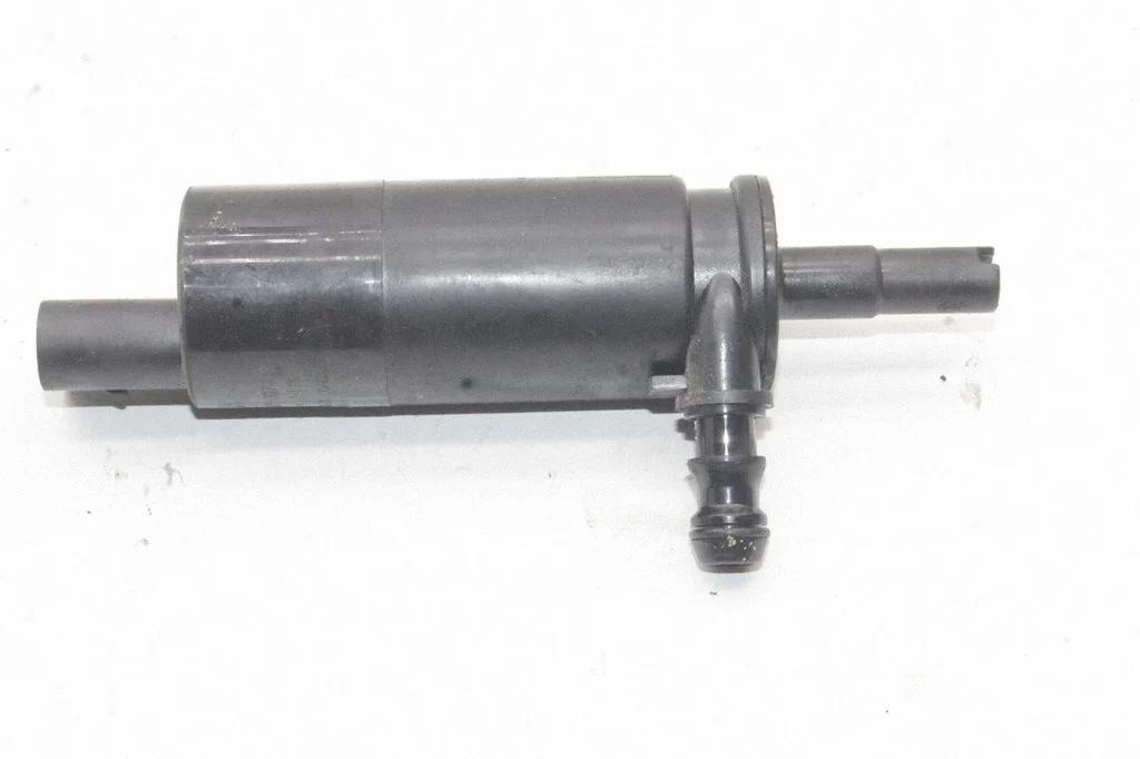 Windscreen/windshield washer pump 6973097