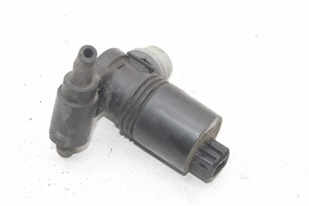 Windscreen/windshield washer pump