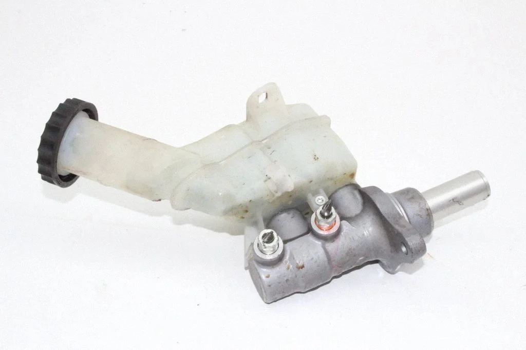 Master brake cylinder – Mitsubishi Outlander (2013-2021)