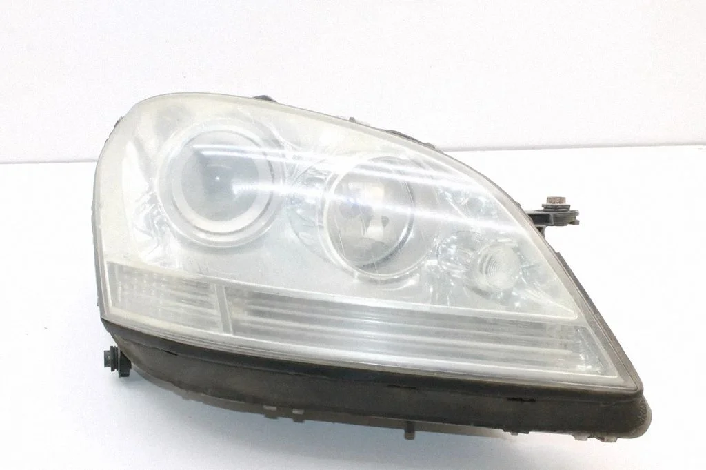 Priekšējais lukturis – Mercedes-Benz ML klase W164 (2005-2011)