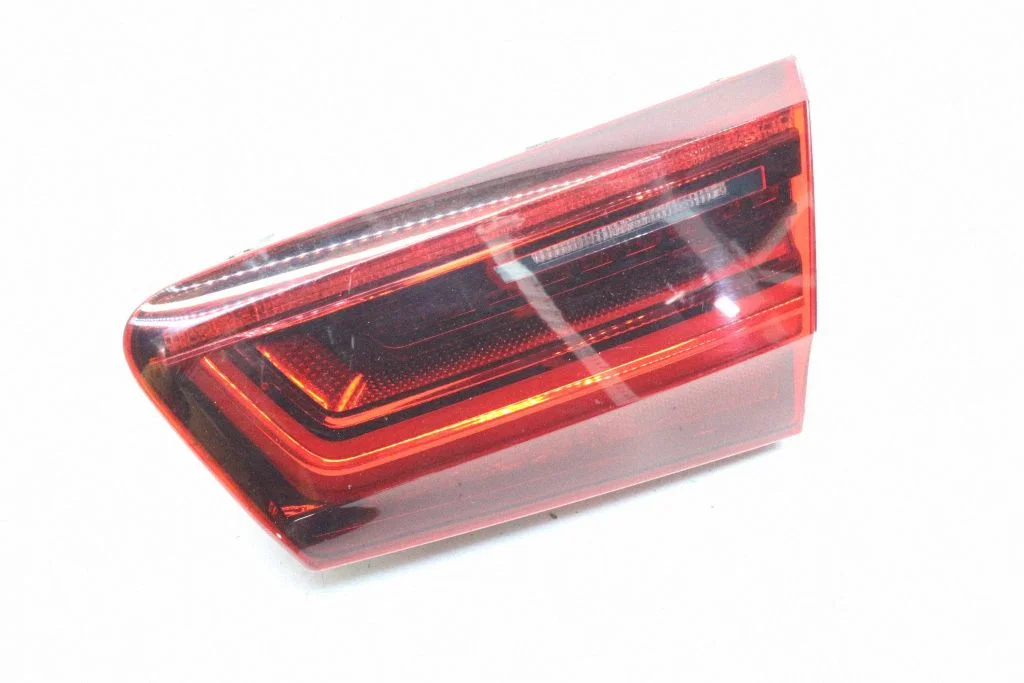 Tailgate rear/tail lights – Audi A6 S6 C7 4G (2011-2018)