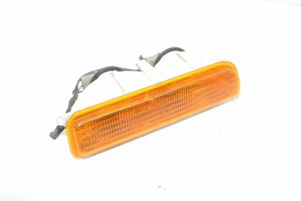 Front indicator light – Jeep Grand Cherokee (1993-1998)