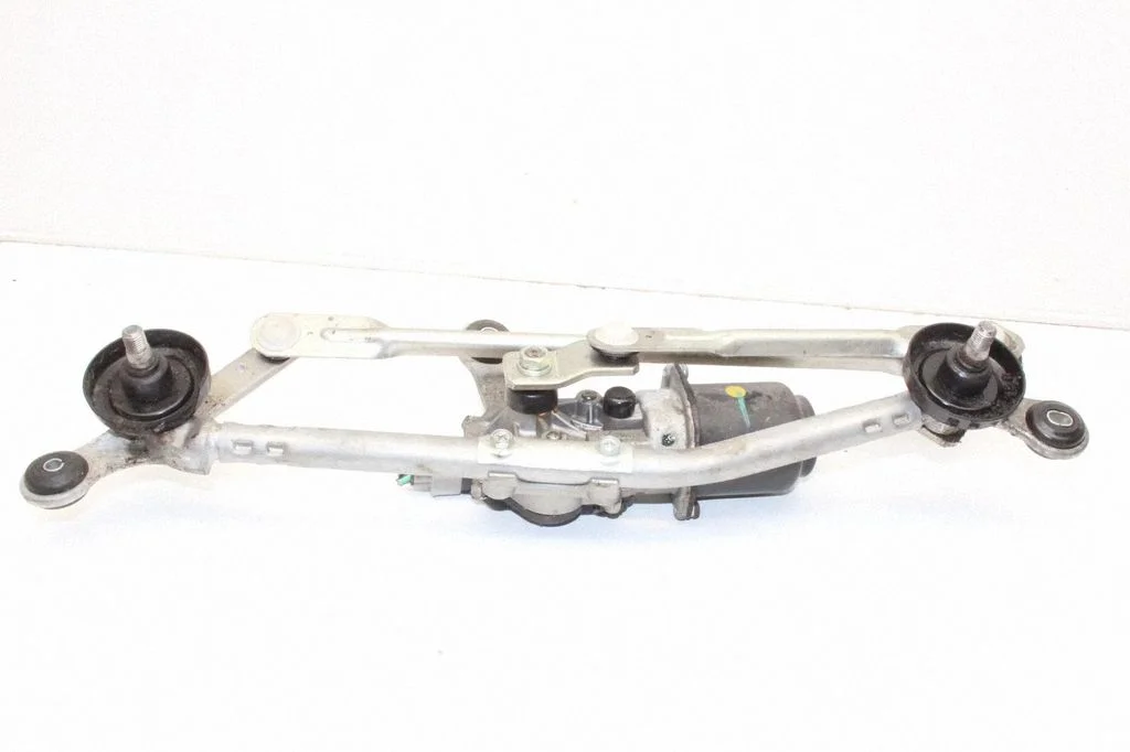 Front wiper linkage and motor – Nissan Micra (2011-2016)