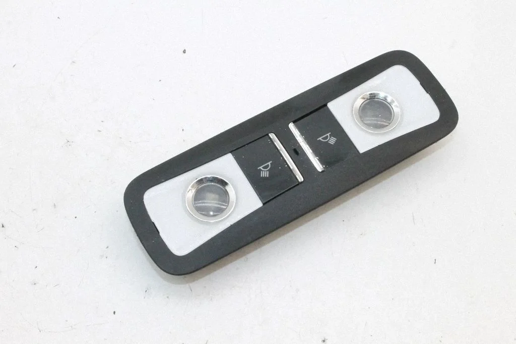 Front seat light S1633XX