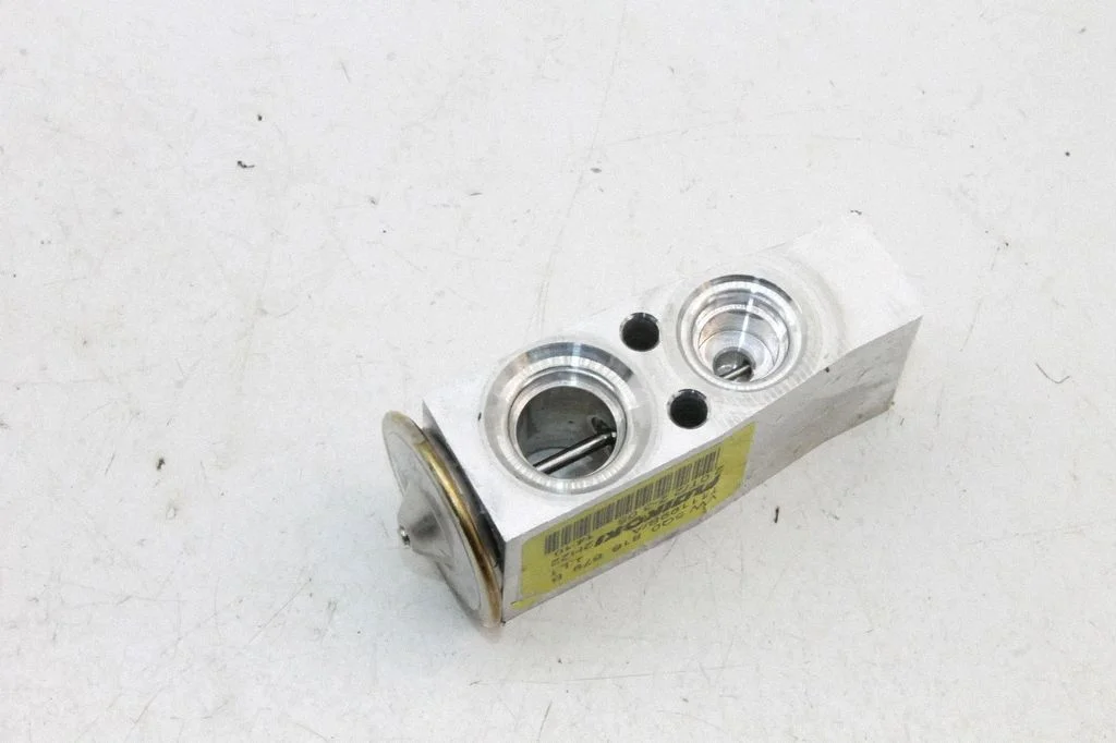 Air conditioning (A/C) expansion valve – Ford E-Transit (2020-)