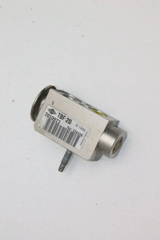 Zawór rozprężny klimatyzacji 7010973