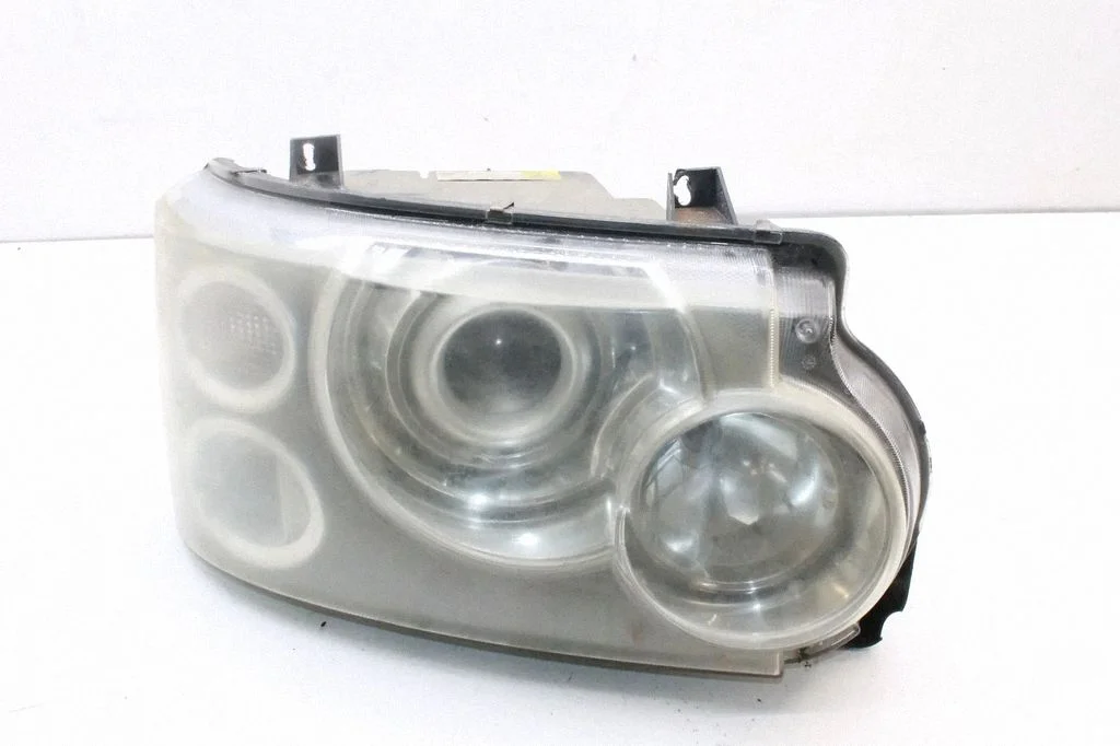 Reflektor – Land Rover Range Rover L322 (2002-2012)