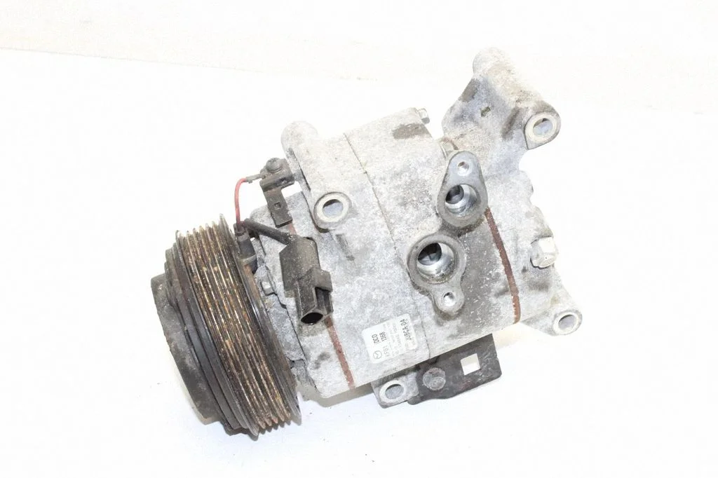 Air conditioning (A/C) compressor (pump) F500JUBCA04