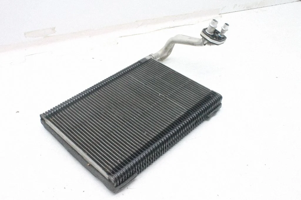 Kliimaseadme radiaator (salongis) 9229487