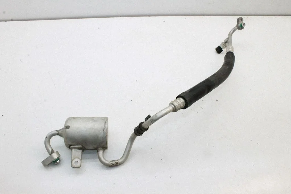 Air conditioning (A/C) pipe/hose
