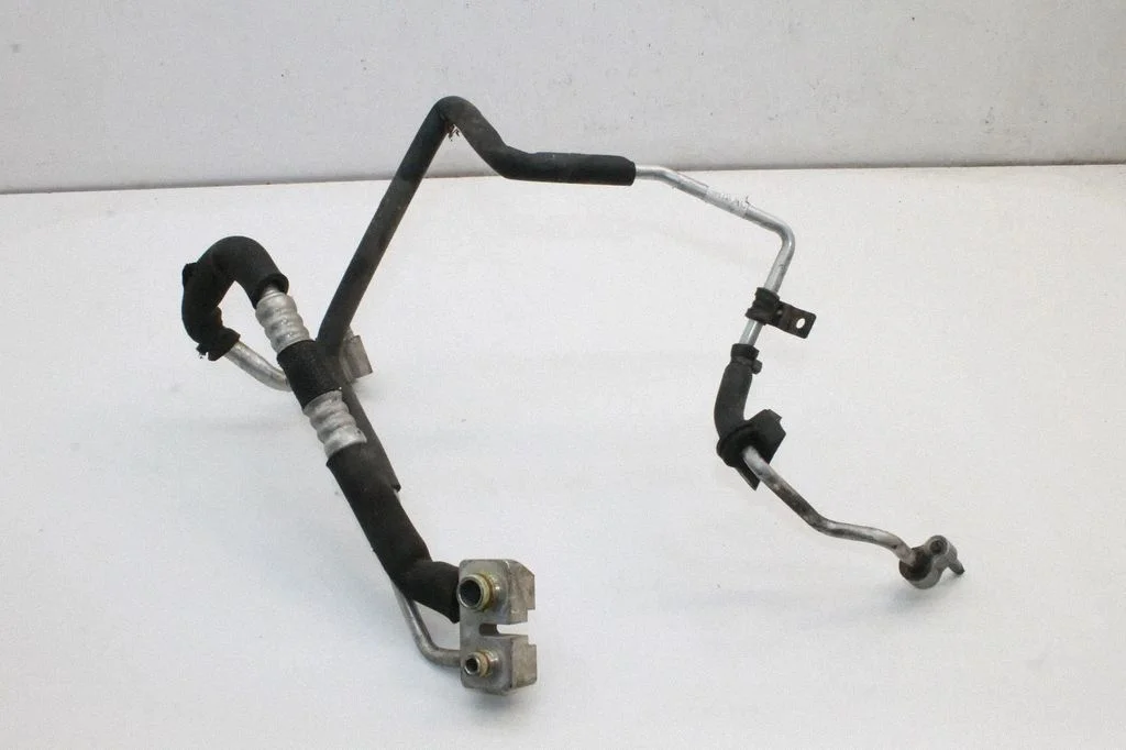 Air conditioning (A/C) pipe/hose