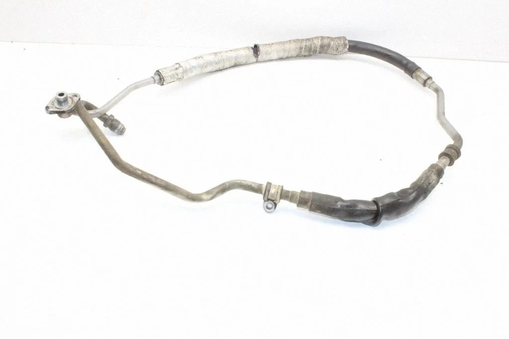Kliimaseadme toru / voolik – Volkswagen Touareg II (2010-2018)