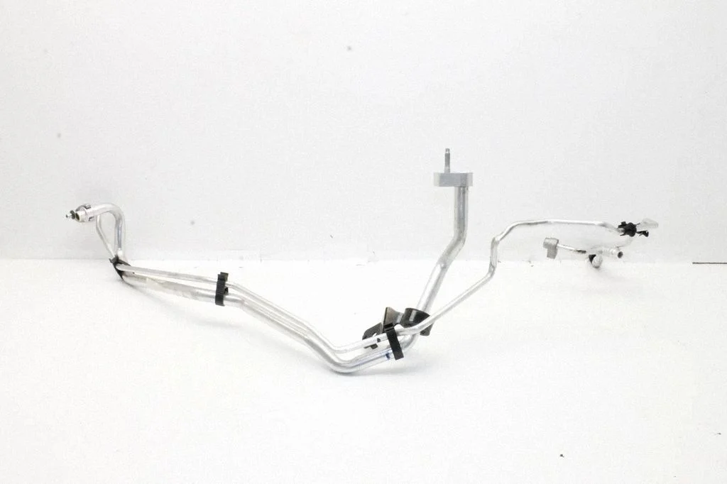 Przewody klimatyzacji LX6H19A834RB