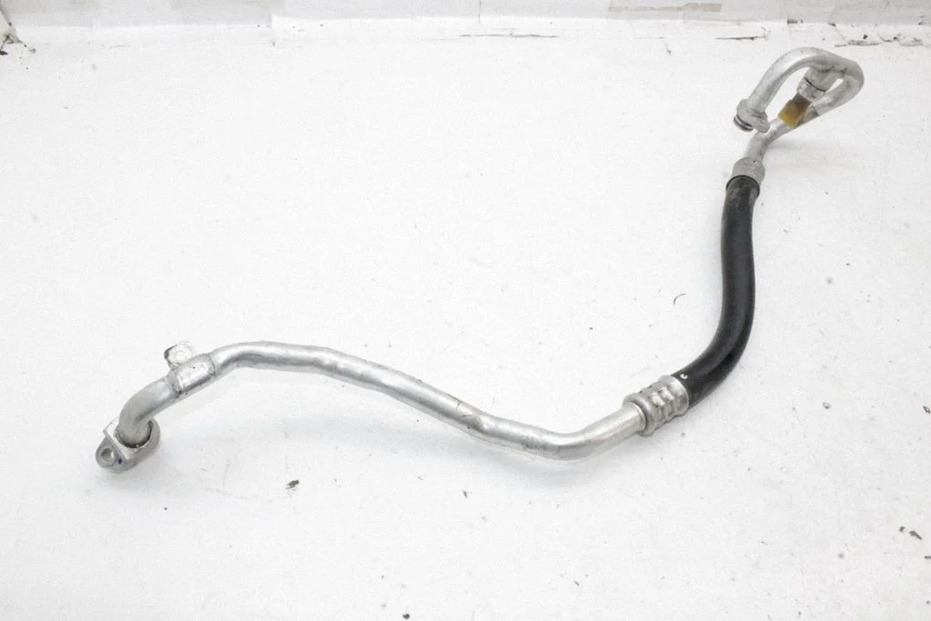 Air conditioning (A/C) pipe/hose J9D319N602AB