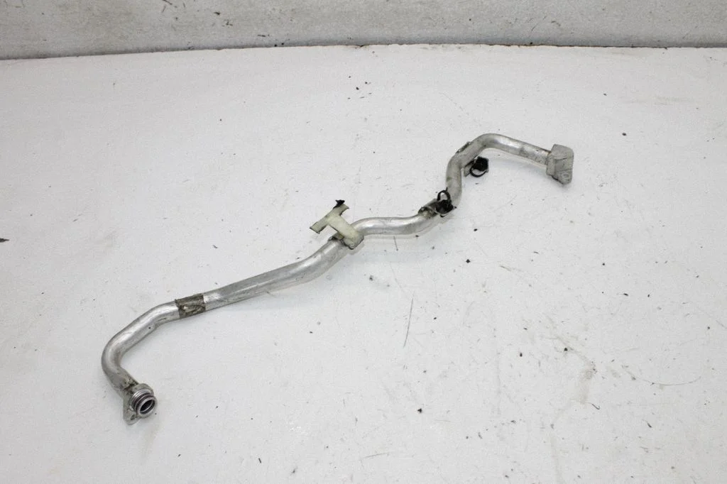 Air conditioning (A/C) pipe/hose J9D319N648AA