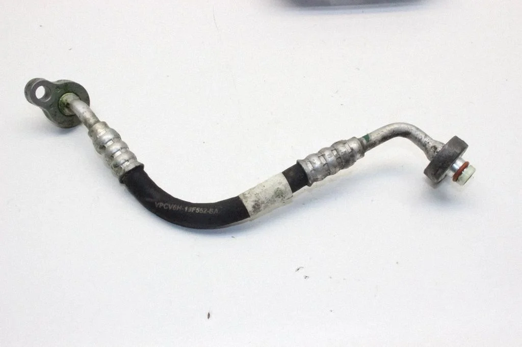 Przewody klimatyzacji VPCV6H19F552BA