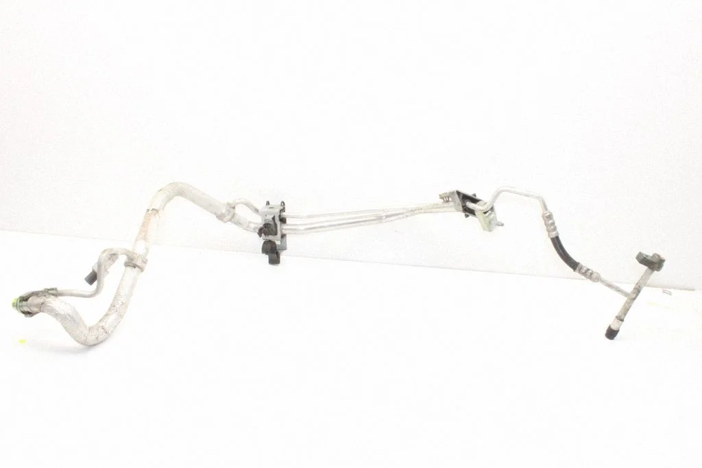 Air conditioning (A/C) pipe/hose – Ford Kuga II (2013-2019)