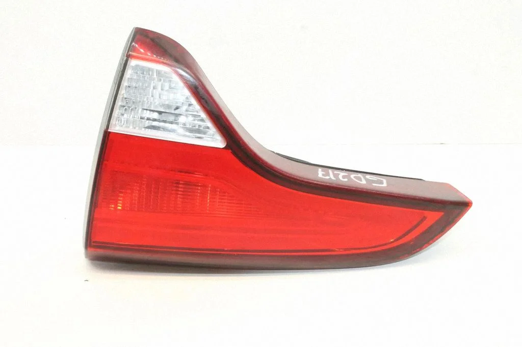 Tailgate rear/tail lights – right