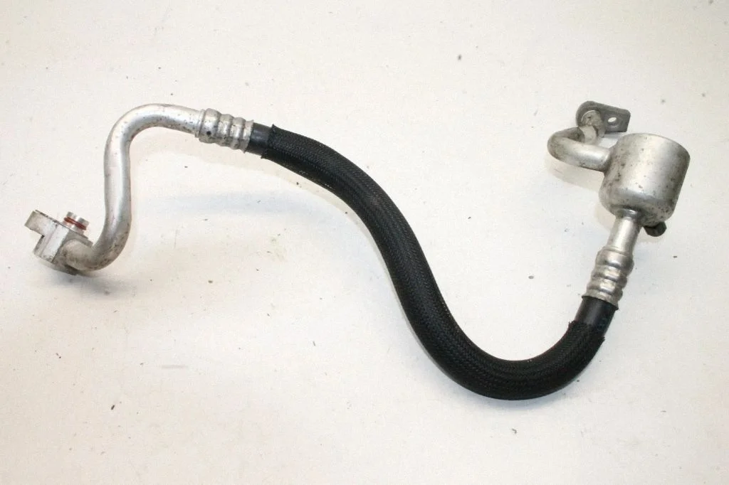 Air conditioning (A/C) pipe/hose – Ford Kuga II (2013-2019)