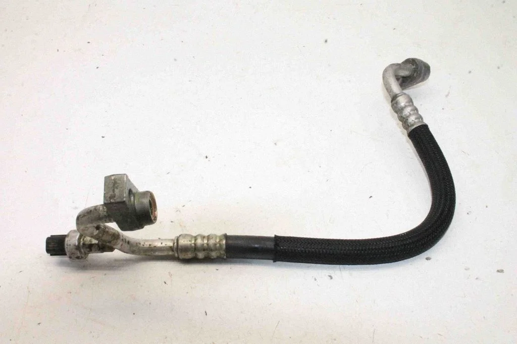 Air conditioning (A/C) pipe/hose – Ford Kuga II (2013-2019)