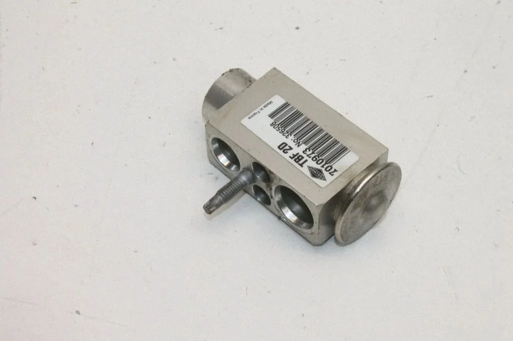 Zawór rozprężny klimatyzacji 7010973