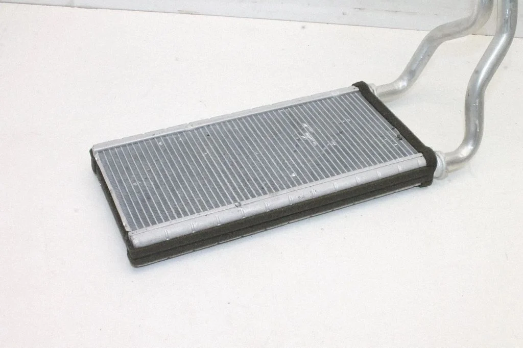 Salongi küttekeha radiaator – Jaguar XF X250 (2007-2015)