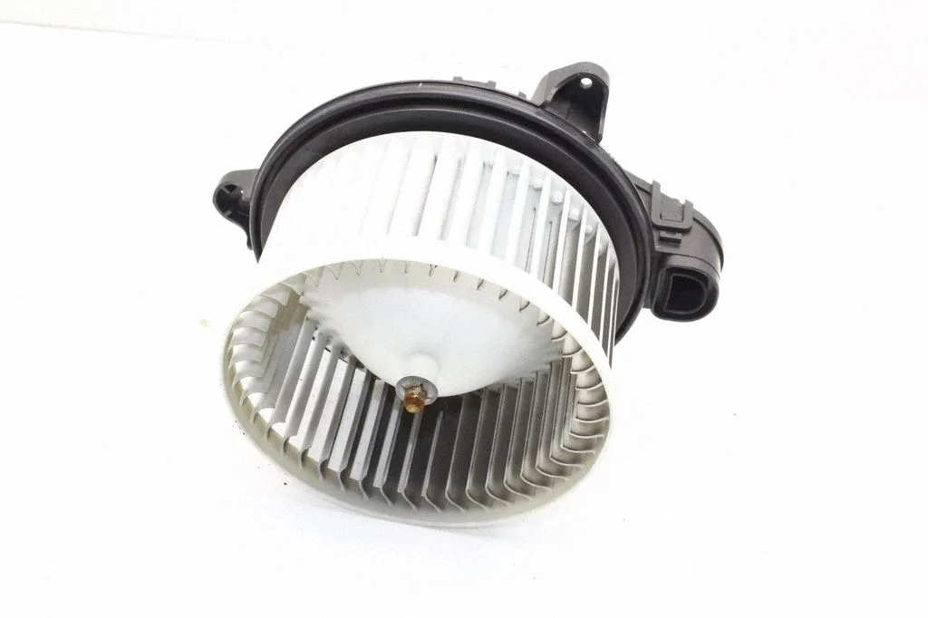 Krāsniņas ventilators/pūtējs – Ford E-Transit (2020-)