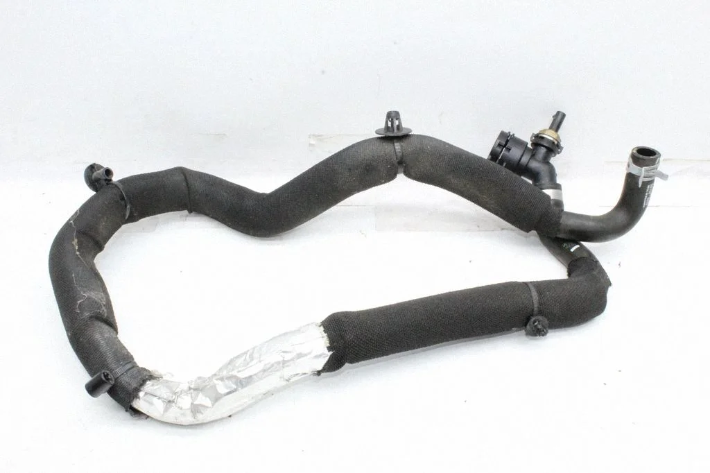 Motora dzesēšanas caurule (-es)/šļūtene (-es) 32339737