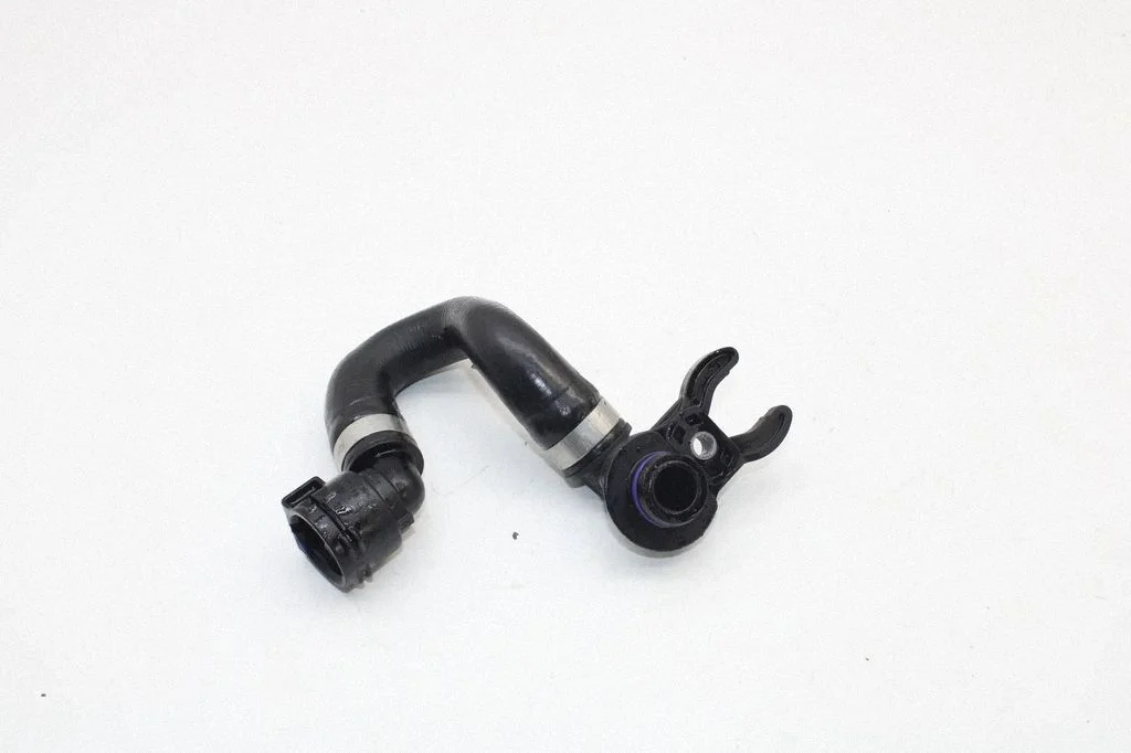 Mootori jahutusvedeliku toru / voolik – BMW 4-seeria G22 G23 G24 G26 (2020-)