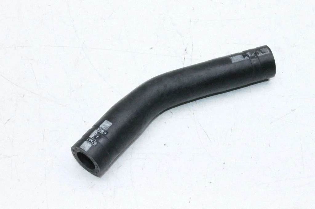 Engine coolant pipe/hose 58726G2500