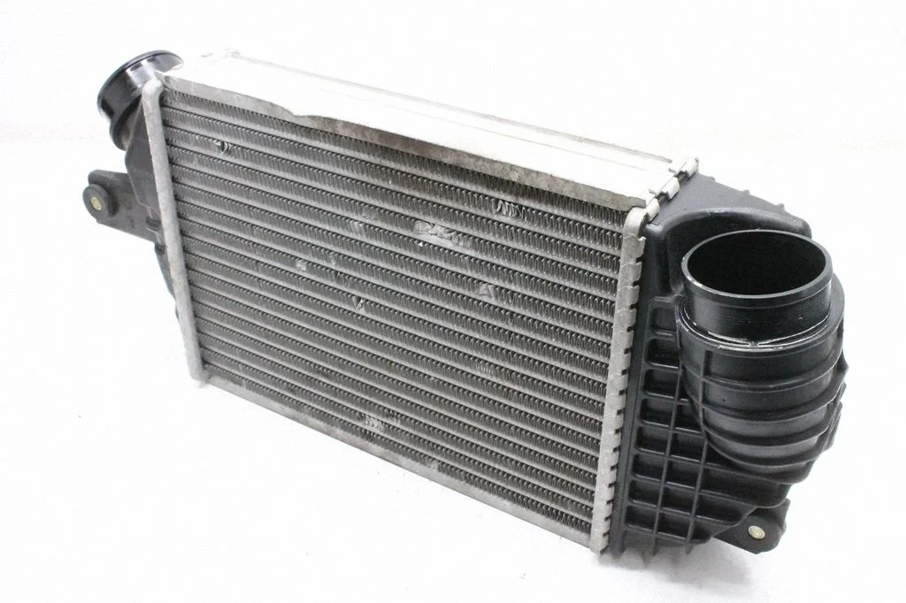 Vahejahuti radiaator SICTM0200